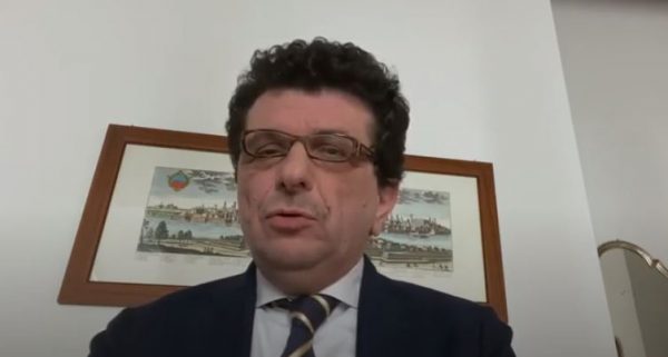 "Il pensiero che risponde. L’Università di Pavia reagisce alla pandemia" - Francesco Svelto (Video)