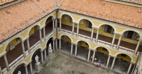 L'Università di Pavia scala il ranking internazionale Times Higher Education (THE)