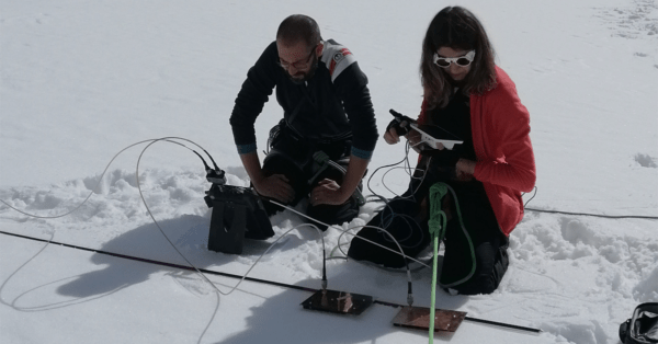 Ricercatori Unipv in alta quota per "misurare" il ghiacciaio di Cherillon con nuova strumentazione radar